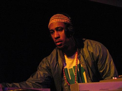 Ali Shaheed Muhammad – Im Februar 2006 rockt der A Tribe Called Quest-Produzent Joe Zawinuls Wiener Jazz-Club Birdland. – 