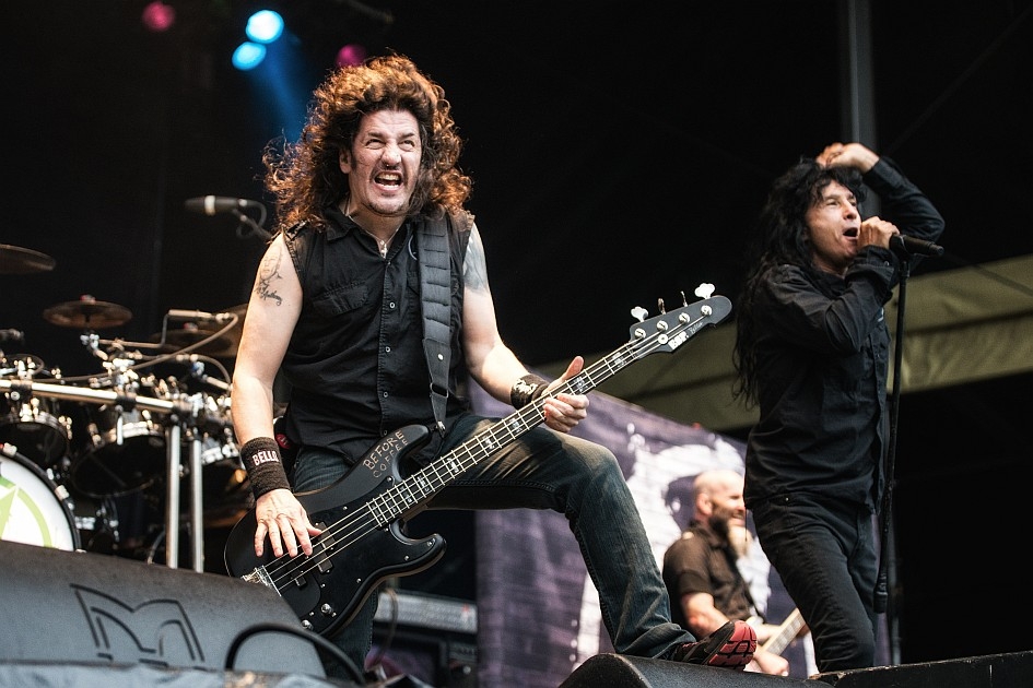 Anthrax – Scott Ian und Band gaben den Support für Limnp Bizkit. – Frank ...