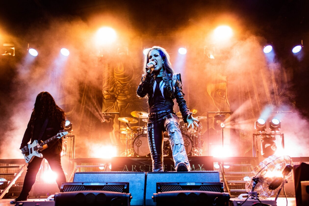 The European Siege Tour: Arch Enemy mit der neuen Platte "Deceivers" und Co-Headliner Behemoth. – Arch Enemy in Berlin.