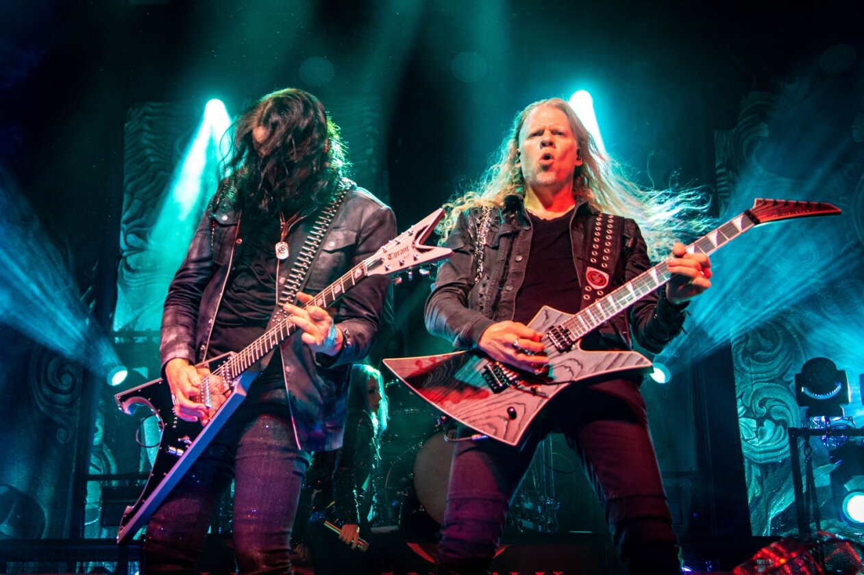 The European Siege Tour: Arch Enemy mit der neuen Platte "Deceivers" und Co-Headliner Behemoth. – Das neue Album "Deceivers" kommt gut an.