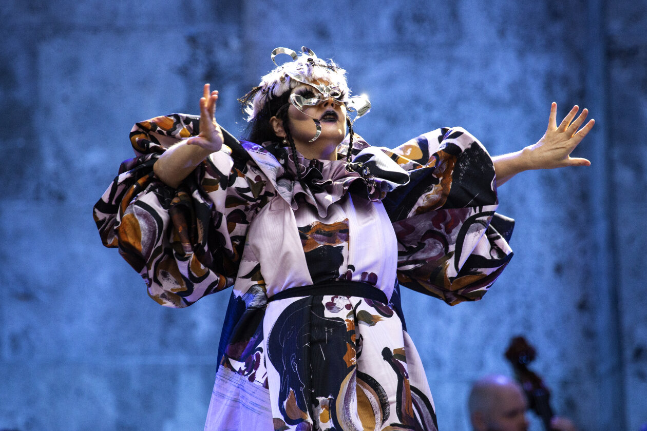 Björk – Björk in Berlin.