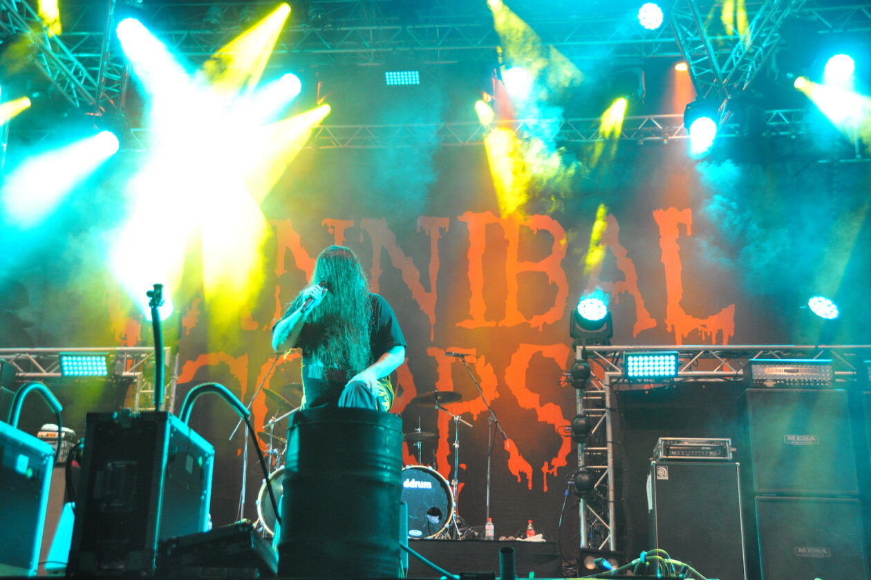 Cannibal Corpse rissen als Donnerstag-Headliner die Hauptbühne komplett ab. – Cannibal Corpse.