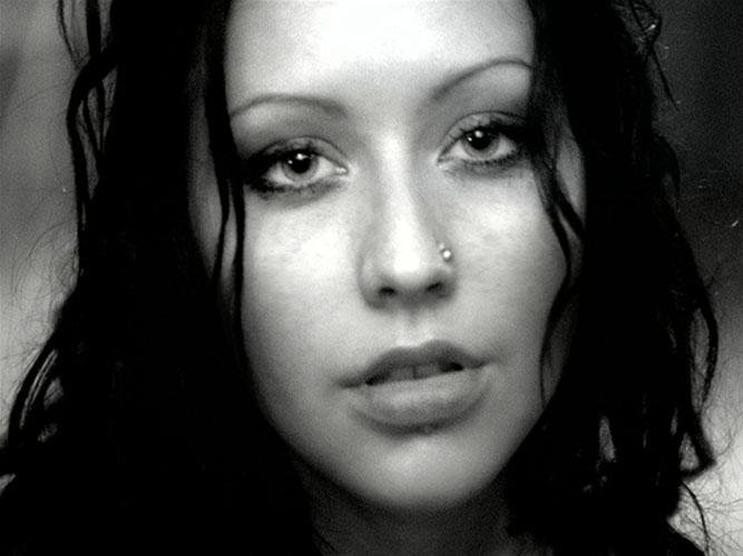 Christina Aguilera posiert (Pressefotos). – Video Shot (Christina Aguilera) 2