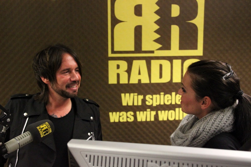Der W. – Stephan Weidner stand bei Rockland Radio Rede und Antwort. – Stephan Weidner & Moderatorin Alexandra Philipps