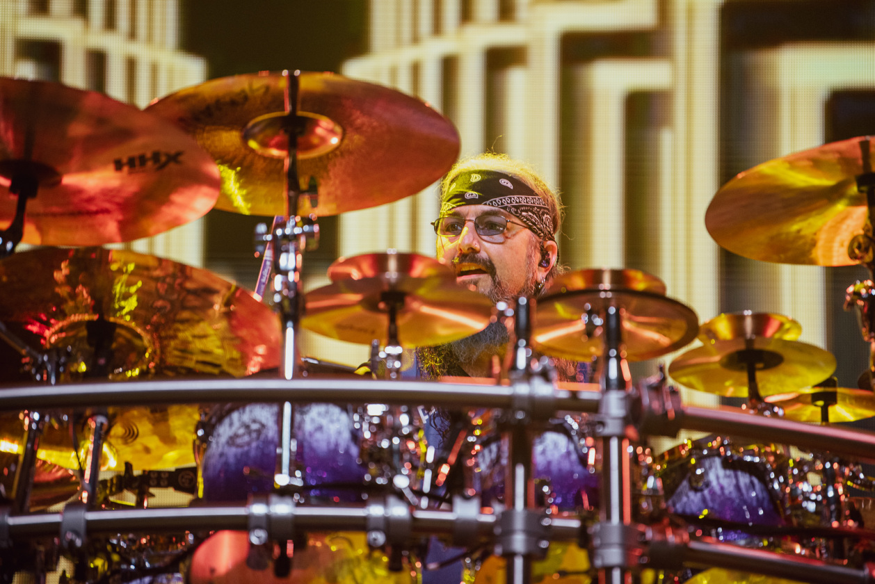 Dream Theater – Mike Portnoy.