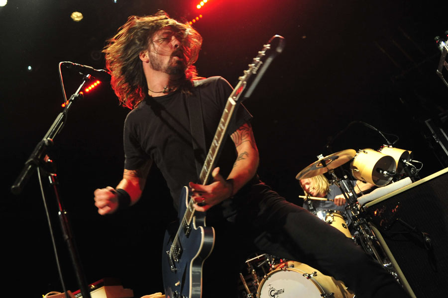 Foo Fighters – Zweieinviertel Stunden kollektiver Wahnsinn. – Keine Gefangenen.