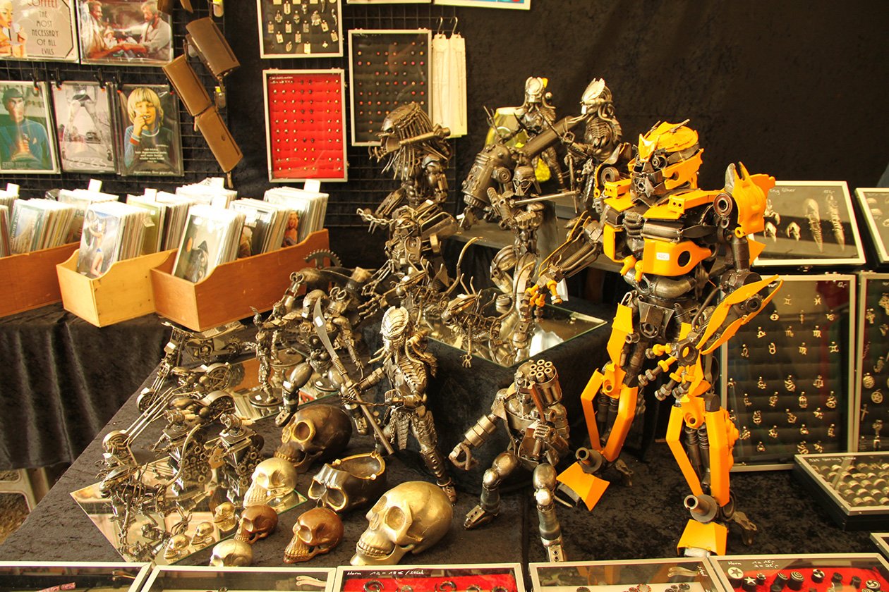 Die Fotos vom Freitag. – Transformers und Predators.