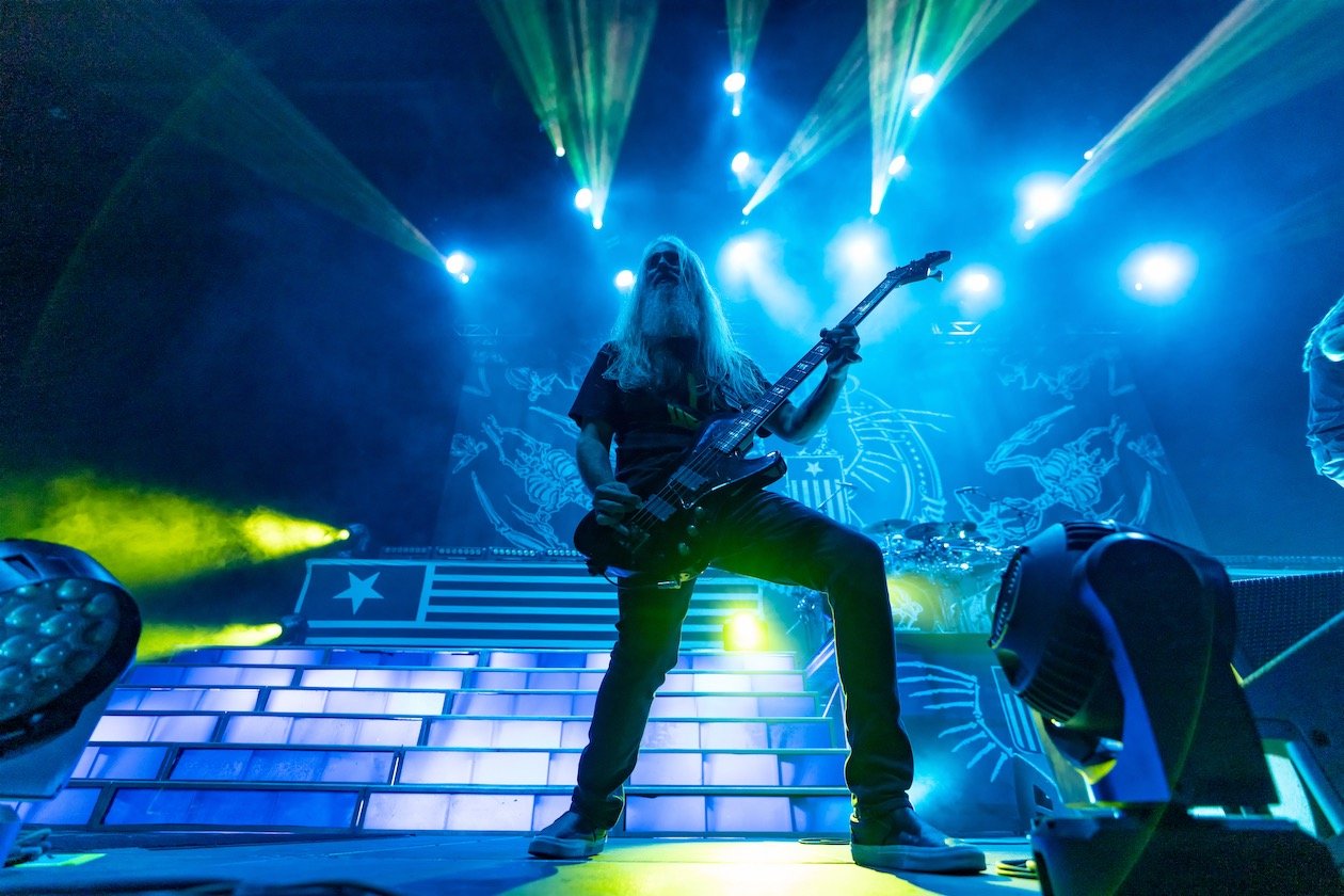 Auf Abschiedstour in Berlin mit Lamb Of God, Anthrax und Obituary. – John Campbell.