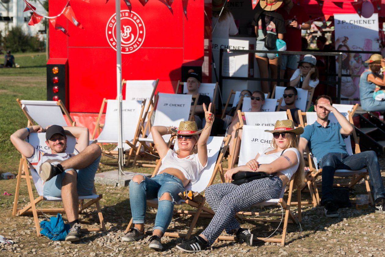 Vier Tage lang Party vor malerischer Bergkulisse mit Billy Talent, Beginner, Casper, The Offspring, Scooter, Biffy Clyro etc. – ... schon jugendfreier.