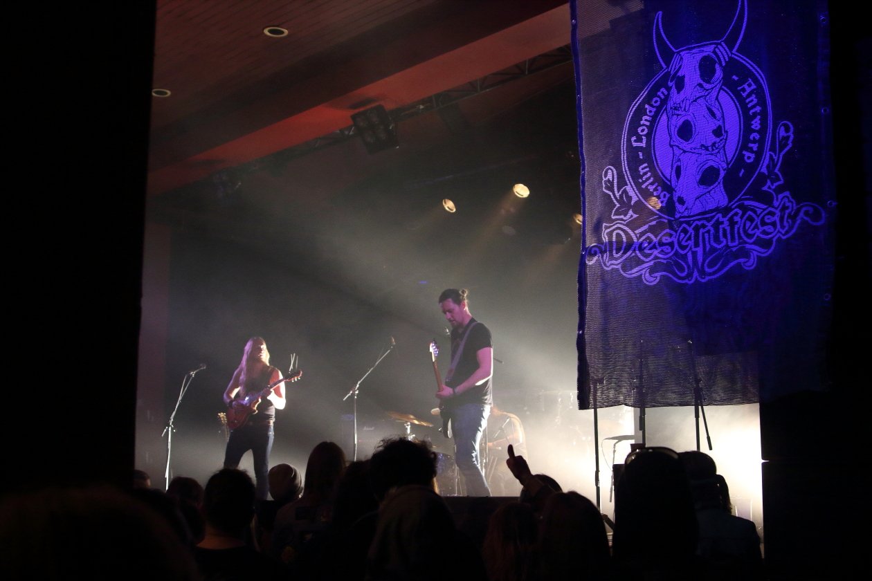 Drei Tage Stoner, Doom und Dämpfe auf dem Berliner RAW-Gelände. – Mother Engine auf der Main Stage.