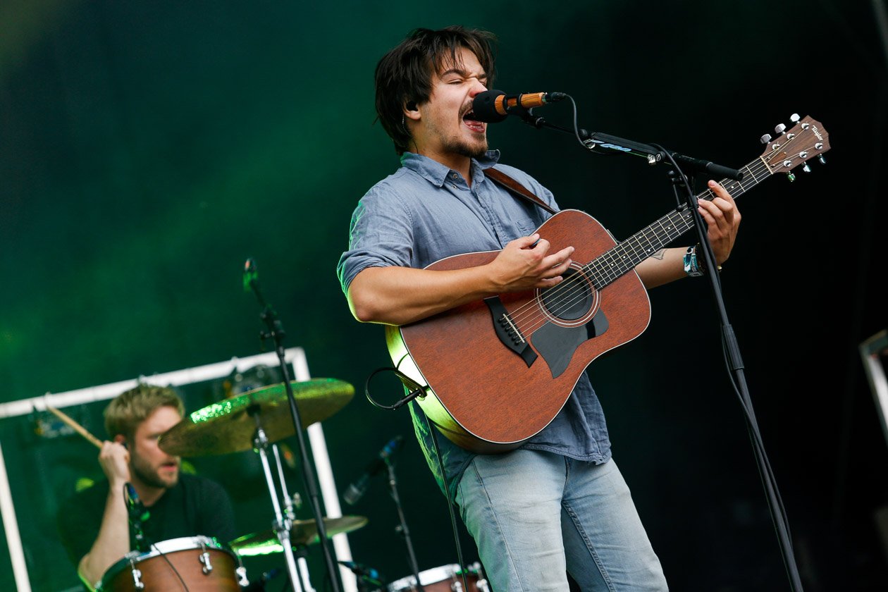 78.000 Fans auf der Sandrennbahn Eichenring! – Milky Chance.