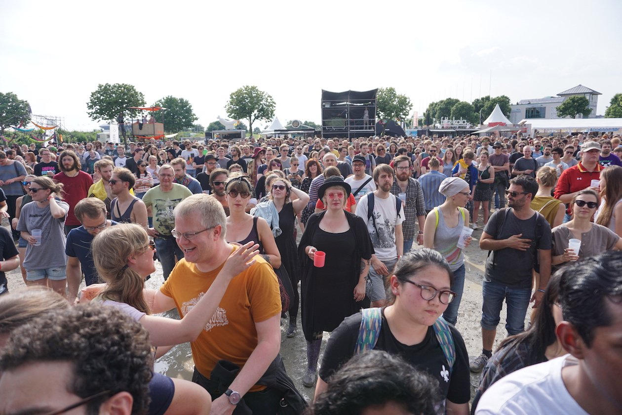 Das familiäre Indie-Festival im Südwesten der Republik. – Trockenes Wetter ...