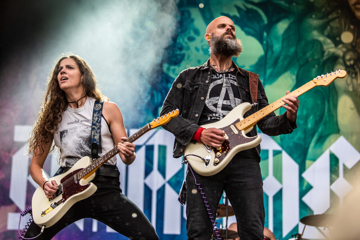 Endlich wieder! 75.000 Fans rockten mit Beatsteaks, Mastodon, Weezer, Bullet For My Valentine, Måneskin - und natürlich Scooter. – Baroness.