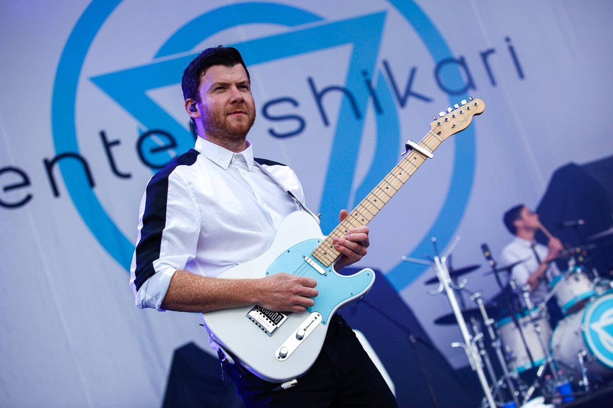 Die Bilder zur 33. Auflage des größten, deutschen Rock- und Alternative-Festivals auf dem Nürburgring. – Enter Shikari.