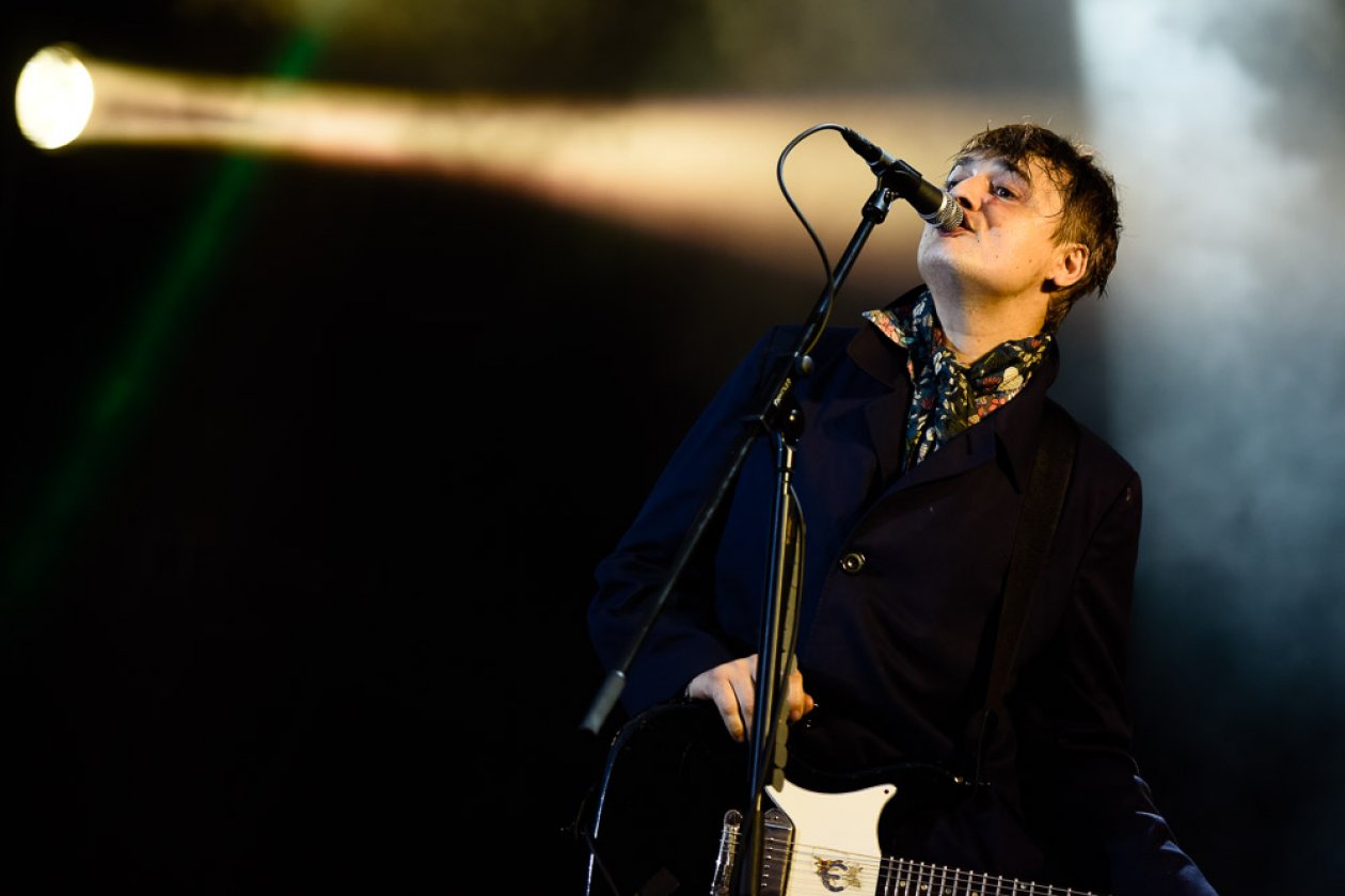 Muse, The Libertines, Bad Religion u.a. gratulieren zum Festivaljubiläum im Bodenseestadion. – Pete.