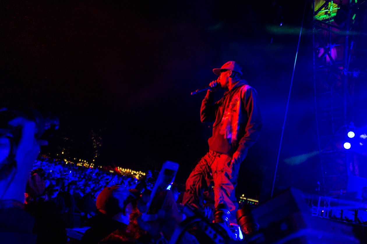 Fotos von einem der größten Festivals Europas - und das bei eisigem Wind Anfang Juli. – Welcome to Astroworld!