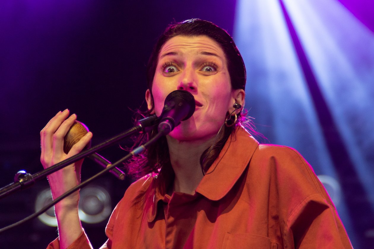 Aldous Harding.