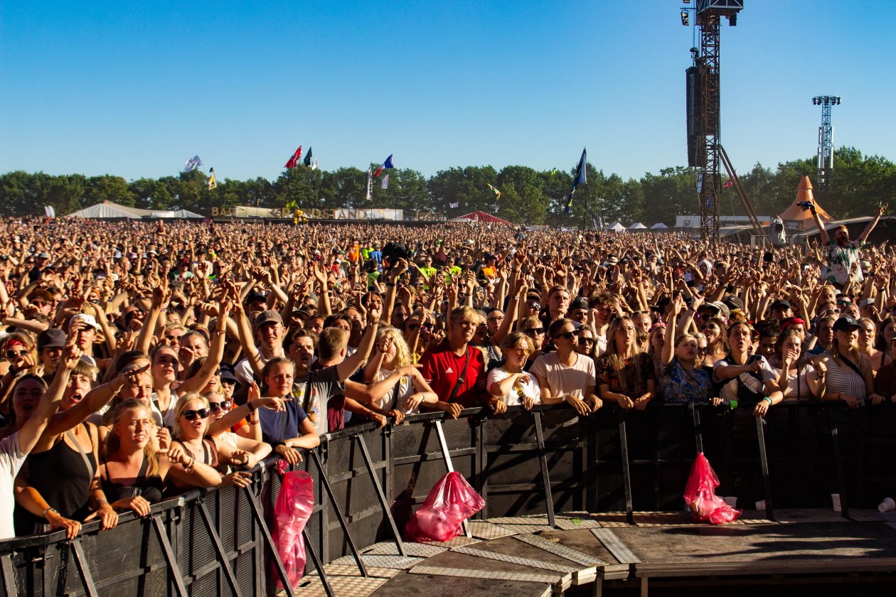 Eminem, Nine Inch Nails u.v.a. beim großen dänischen Festival. – Der Blick von der Orange Stage.