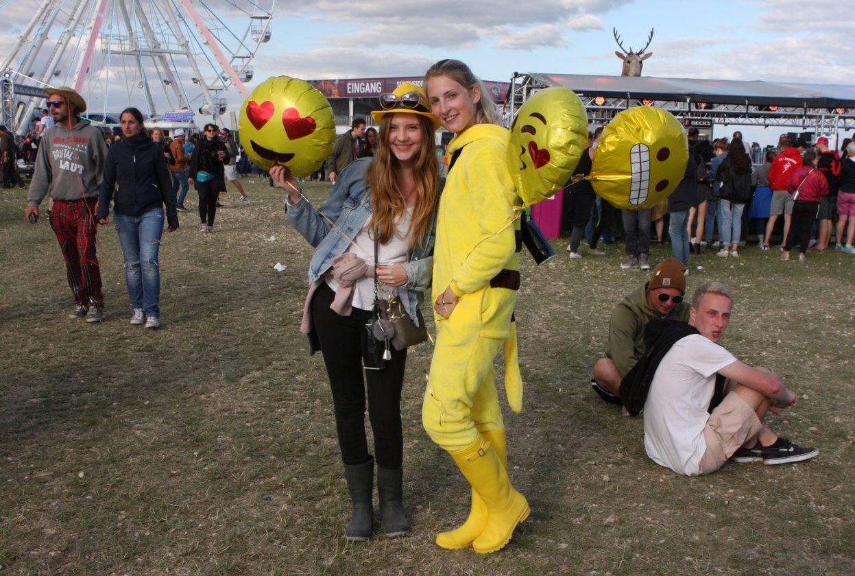 Die schönsten Bilder vom Festival-Gelände. – Pikachu