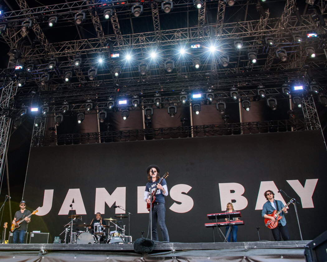 Es ist angerichtet: Queens Of The Stone Age, Die Ärzte, The 1975 u.v.a. in Neuhausen Ob Eck. – James Bay.