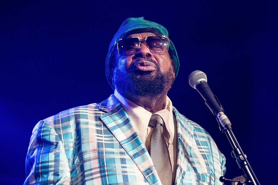 The Mothership has landed! – George Clinton ...