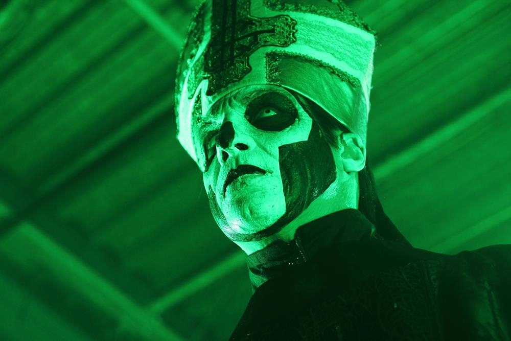 Papa Emeritus III. und seine Ghoule zu Gast im ausverkauften Münchener Backstage. – Ghost in München.