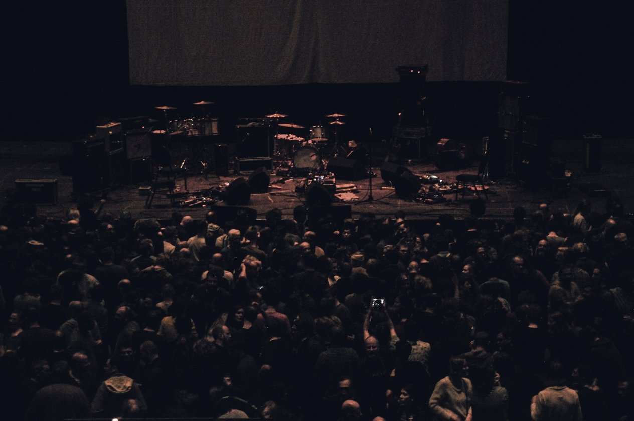Godspeed You! Black Emperor – Zum Abschluss: Die gesamte "Slow Riot"-EP.