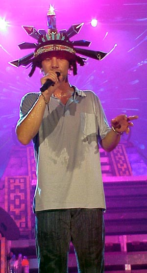 Jamiroquai – Jay Kay frontal und verschwitzt