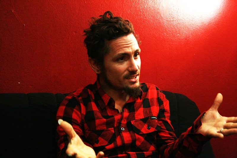 John Butler, fotografiert am Rande beim Interview 2010. – 