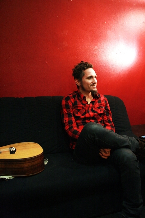 John Butler, fotografiert am Rande beim Interview 2010. – 