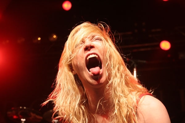 Machine Head – Arch Enemys Angela Gossow