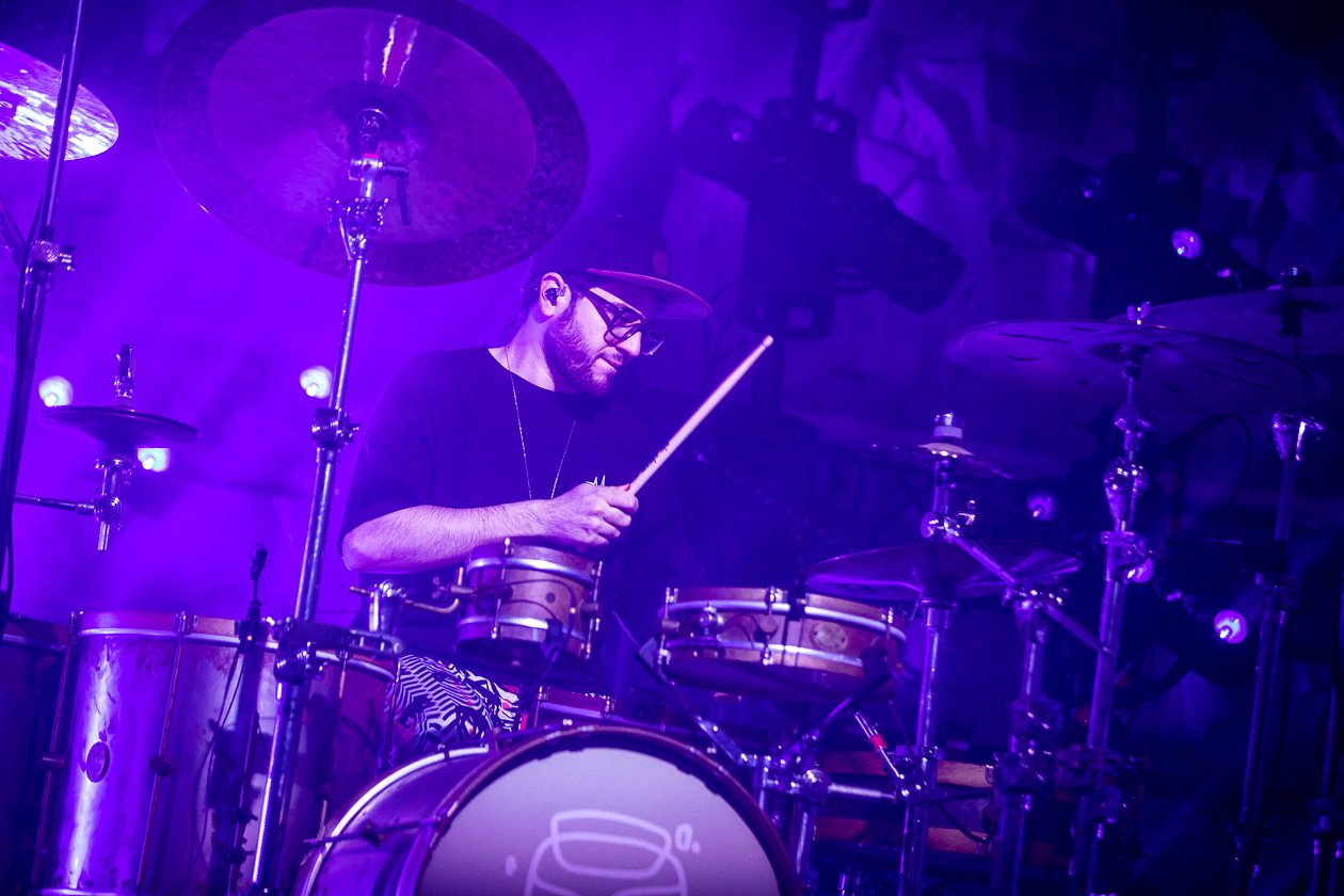 Mike Shinoda – Der Linkin Park-Frontmann auf Solotour. – Mikes Drummer.