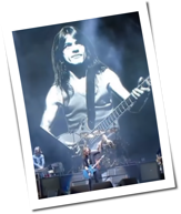AC/DC: Die Foo Fighters huldigen Malcolm Young