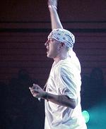 Eminem: Wieder unter der Haube