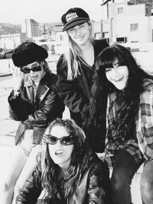 L7: Neue Single und Video: 