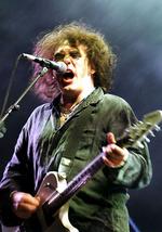 The Cure: Smith ruft zum iTunes-Boykott auf