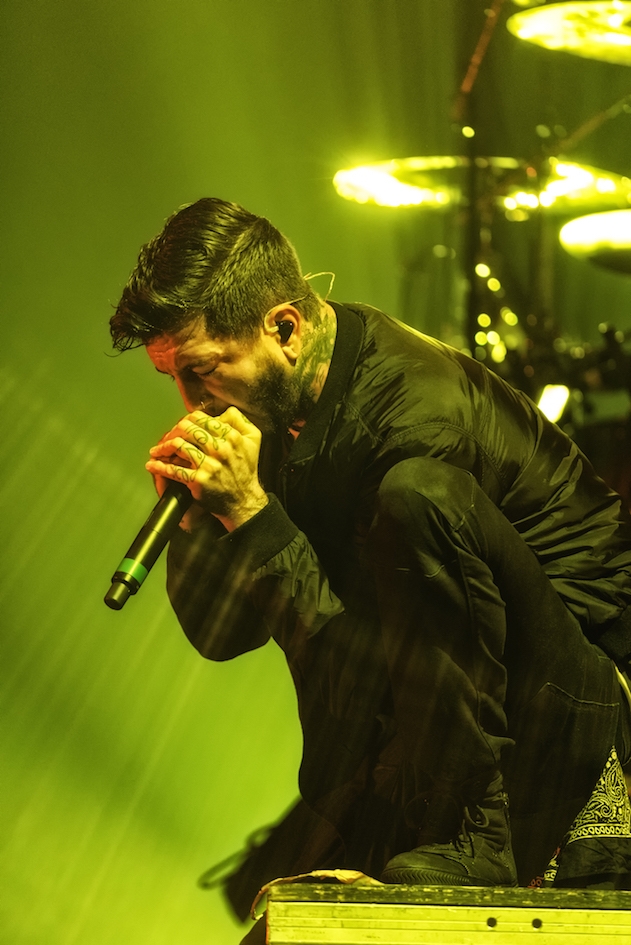 Of Mice & Men – Auf Tour mit Linkin Park. – Austin am Mic.