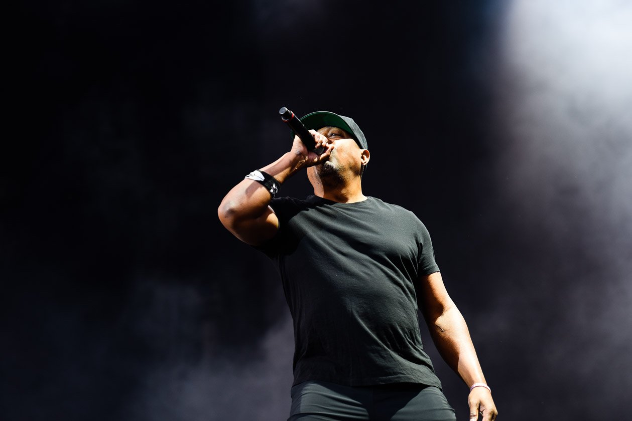 Prophets Of Rage – RATM + Public Enemx + Cypress Hill stürmen die Bühne. – Chuck D.