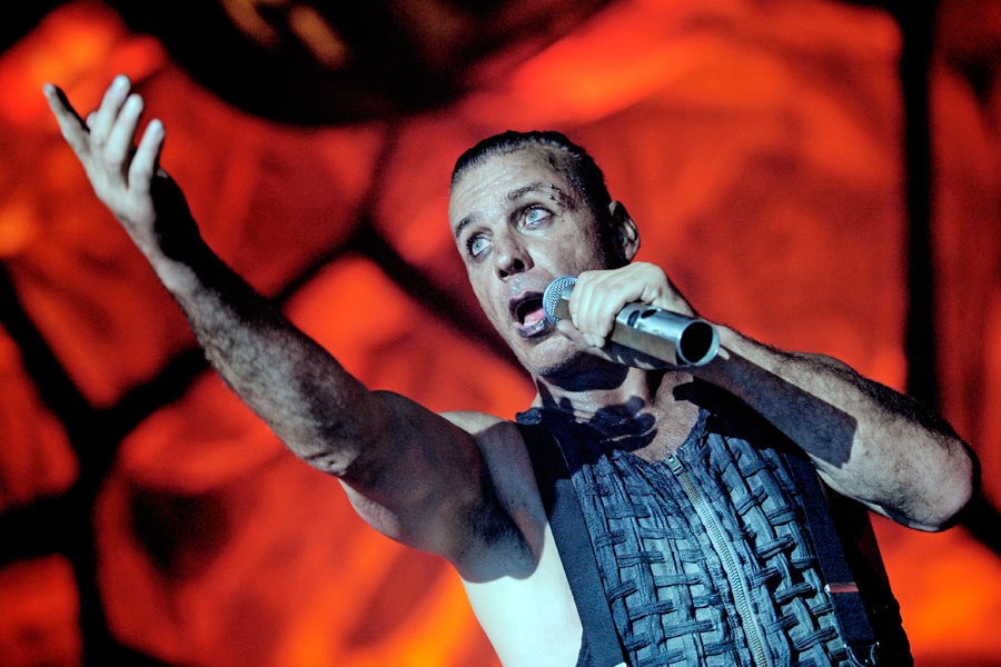 Rammstein – Drei Mal füllen die teutonischen Tanzmetaller den ISS Dome. – Lindemann again.