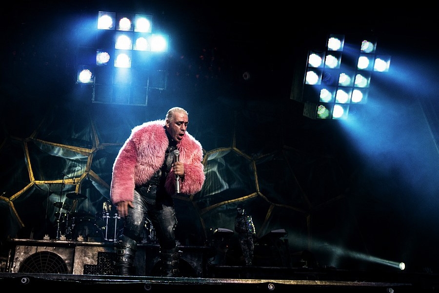 Die Berliner starten in die Open Air-Saison. – Rammstein.