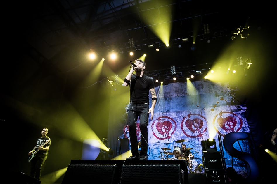Rise Against – Die "Black Market"-Tour machte Halt am  Main. – Von Chicago nach Franlfurt.