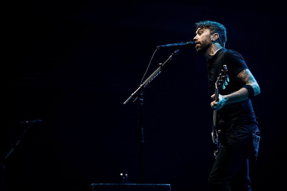 Rise Against – Die "Black Market"-Tour machte Halt am  Main. – Tim McIlrath.
