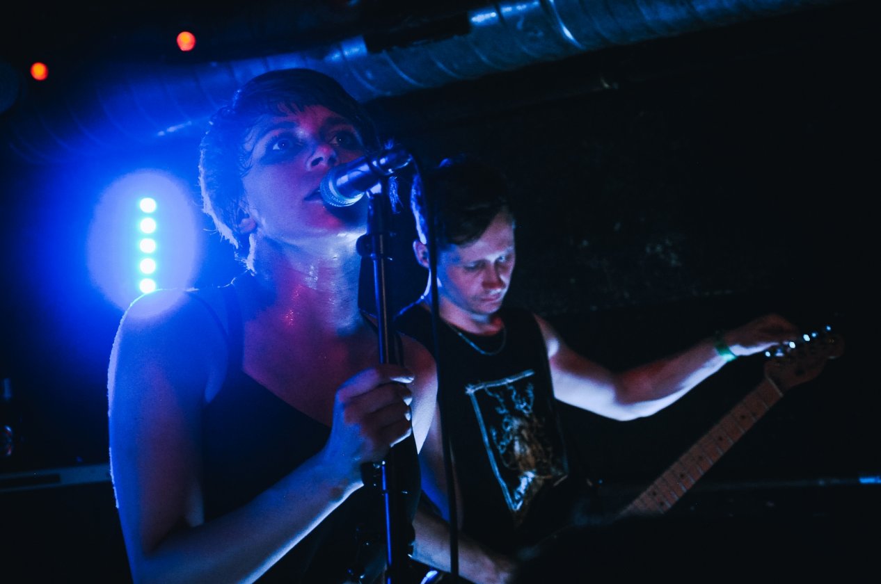 Rolo Tomassi – Die Power des Mathcore im Nacken: Die Briten mit einer kunterbunten Show im Kölner MTC. – Spence.