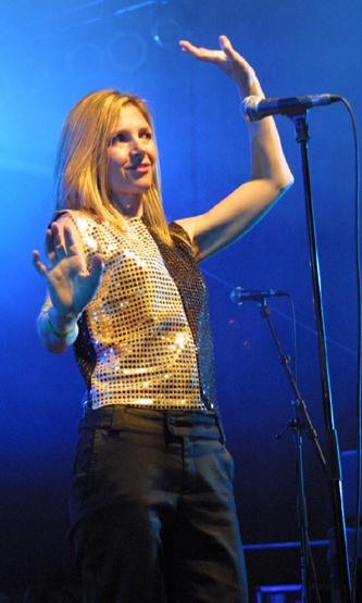 Saint Etienne – Die britische Edel-Pop-Band live im Kölner Jugendpark. – 