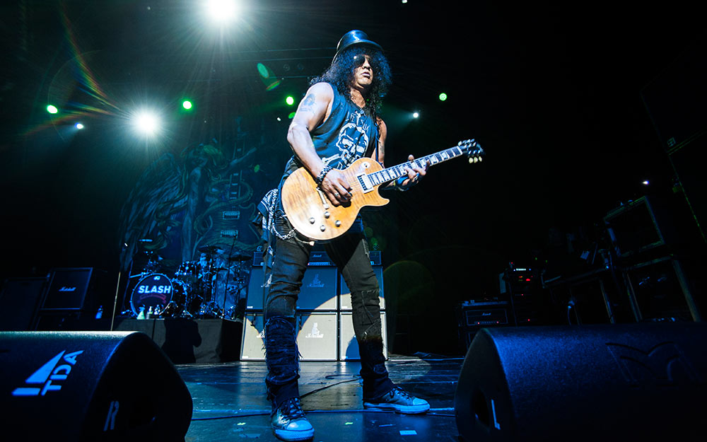 Slash mit Myles Kennedy: Rock das E-Werk! – Slash.