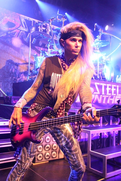 For real: Hairspray-Metal im Gibson. – Steel Panther.