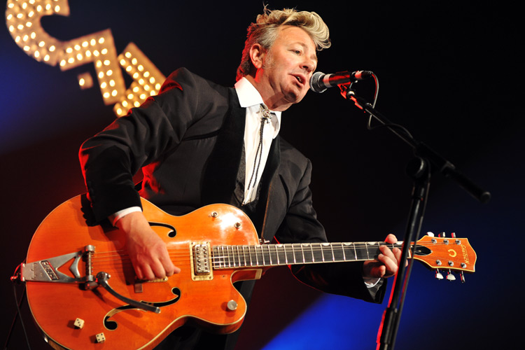 Stray Cats – Brian Setzer und seine Burschen rocken das E-Werk. – Brian Setzer