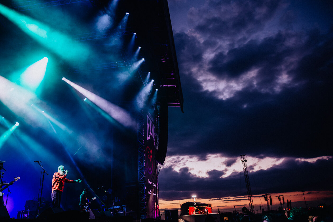 Begeisterten die Orbit Stage am Samstag: Punkrock aus Bremen. – Team Scheisse.