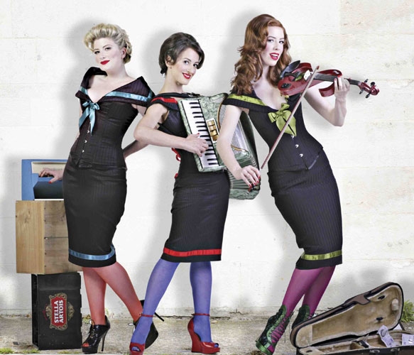 The Puppini Sisters – Die drei Schwestern: Stylish, hübsch und einfach cool. – Die Puppini Sisters Anno 2007: noch aufreizender.