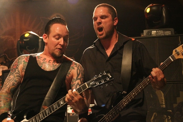 Volbeat – Michael und Anders rocken die Halle.